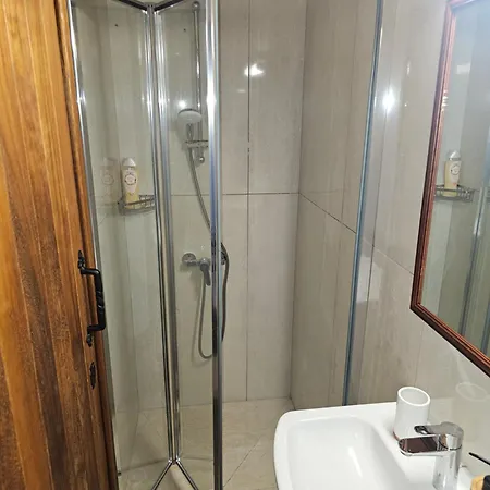 Katerinas Sweet Place 2 Tsadha